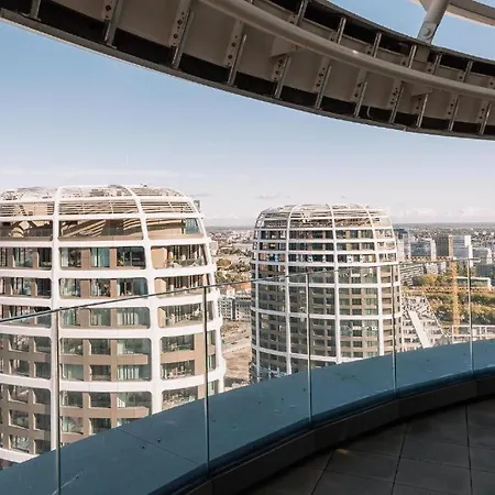 Skau Sky Park Pearl 17 Floor Panoramic View Free Parking Apartamento Bratislava