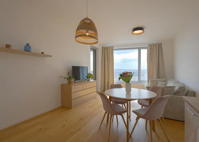 شقة Skau Sky Park Pearl By Zaha Hadid 17 Floor Panoramic View Free Parking براتسيلافا